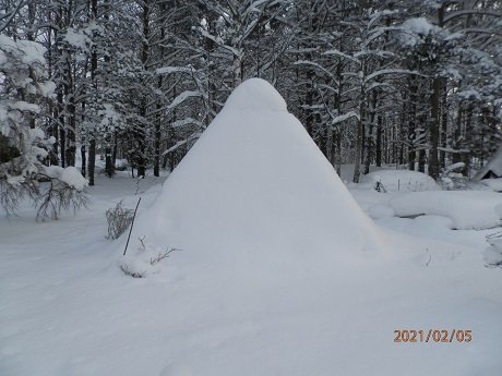 püramiid talvel2021 (1).jpg